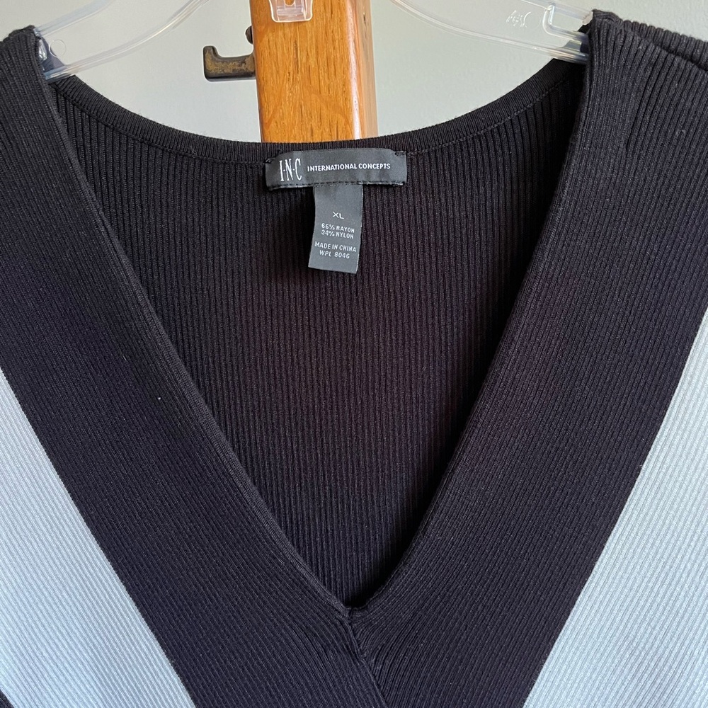 INC New Without Tags Cable sleeveless sweater - Picture 2 of 5